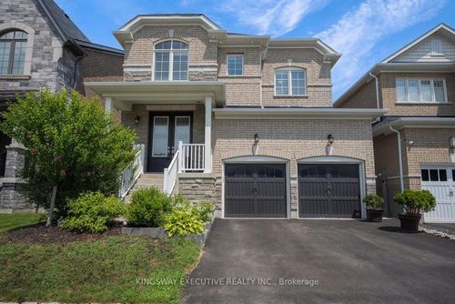 33 Ash Hill Ave, Caledon, ON, L7C4E8 | Card Image