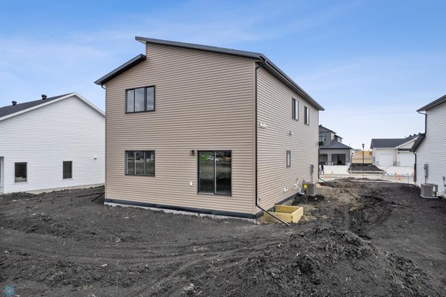 Exterior | Image 30