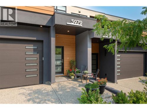 5979 Princess Street, Peachland, BC, V0H1X7 | Card Image