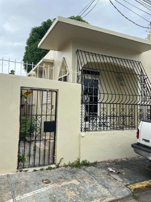 258 H Bartolome De Las Casas, Santurce, SAN JUAN, PR, 00915 | Card Image