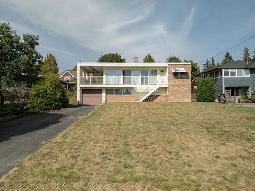 809 Shaw Ave, Coquitlam, BC, V3K2S1 | Card Image