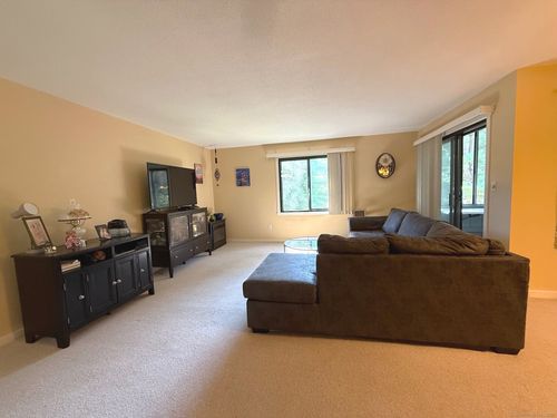 17-17 Hickory Hl, Southington, CT, 06489-3445 | Card Image
