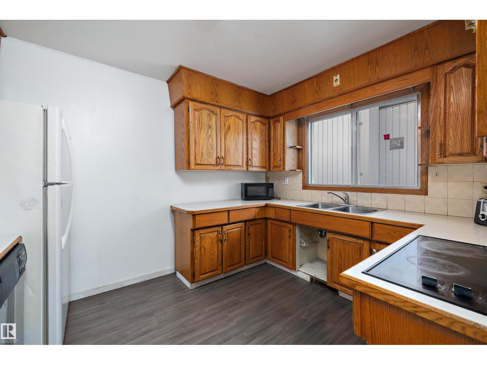 Residential in Edmonton 4