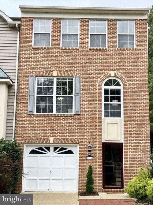 7911 Barclay Pl, WHITE PLAINS, MD, 20695-3450 | Card Image