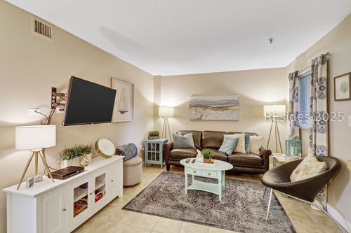 3117-663 William Hilton Pkwy, Hilton Head Island, SC, 29928-3524 | Card Image