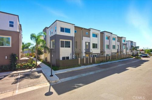 apt-2-14051 Diamond Ln, Gardena, CA, 90247-3591 | Card Image