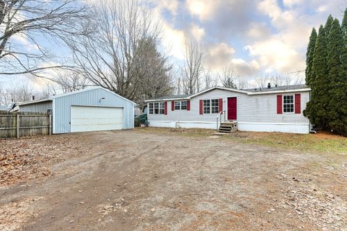 60123 Dailey Rd, Dowagiac, MI, 49047-9753 | Card Image