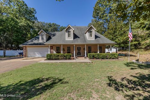 2701 Malone Rd, Nesbit, MS, 38651-9797 | Card Image