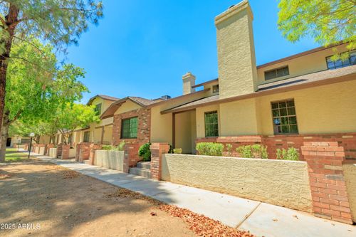 106-170 E Guadalupe Rd, Gilbert, AZ, 85234-4588 | Card Image