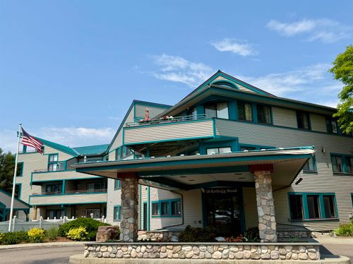 ste-113-10 Kellogg Rd, Essex, VT, 05452-2840 | Card Image