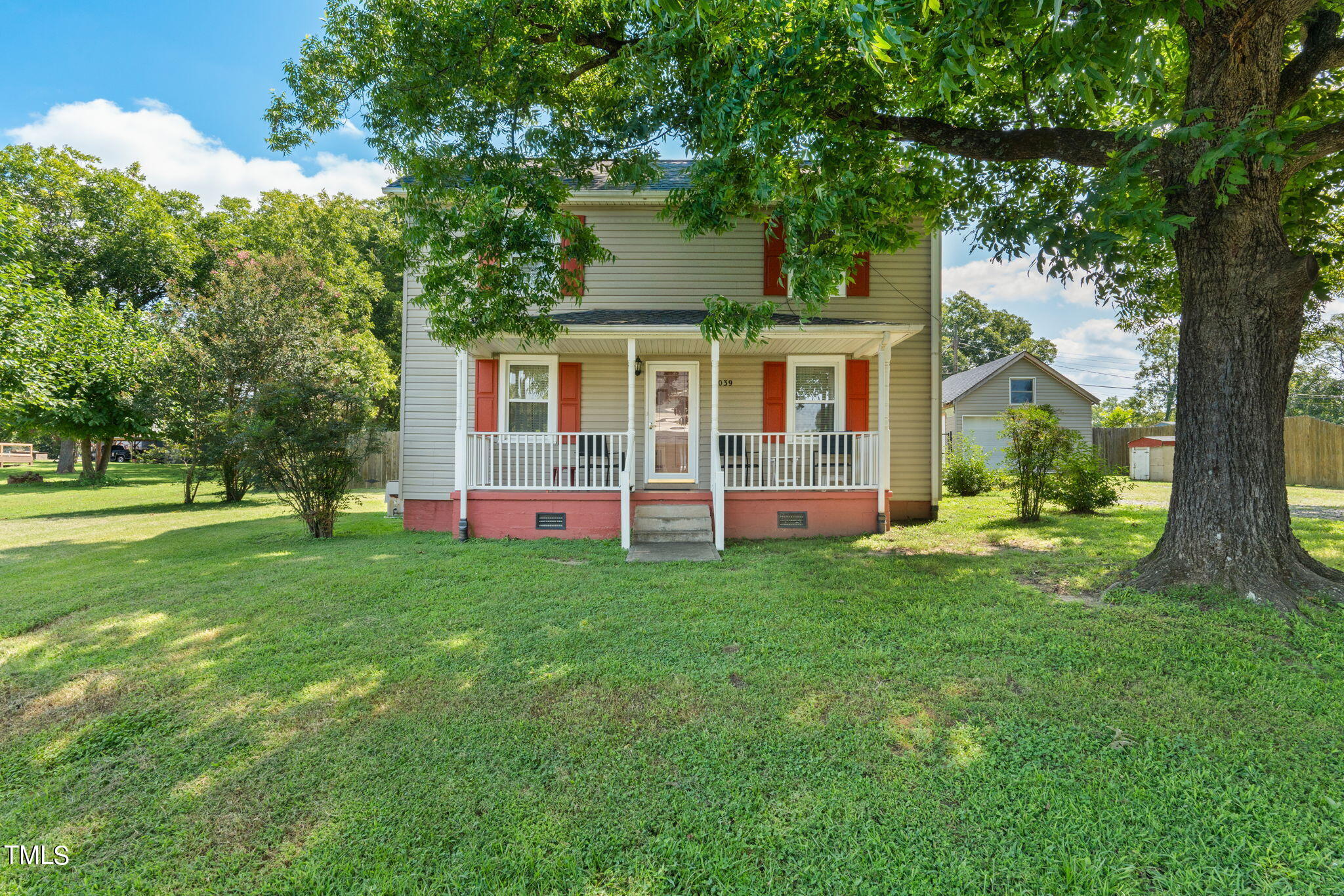 Cherokee Dr, Elon, NC 27244