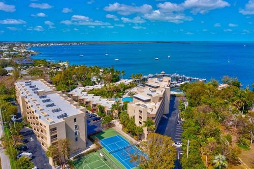 a406-and-boat-slip-25-104350 Overseas Hwy, Key Largo, FL, 33037-2936 | Card Image
