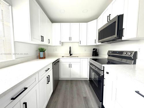 521-521 Normandy K, Delray Beach, FL, 33484-4823 | Card Image