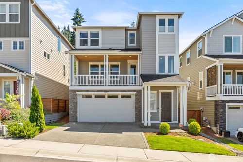 8440 28th Street Ct E, Edgewood, WA, 98371-1932 | Card Image