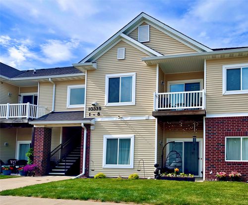 8-10335 Norfolk Dr, Johnston, IA, 50131-3113 | Card Image