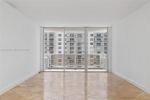 10d-5700 Collins Ave, Miami Beach, FL, 33140-2337 | Card Image