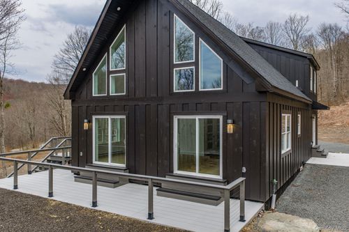 1211 Gulf Rd, Callicoon Ctr, NY, 12724-5008 | Card Image