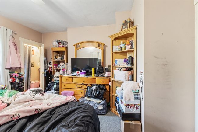 92 N Main St, House other with 4 bedrooms, 4 bathrooms and 7 parking in Raynham MA | Image 22