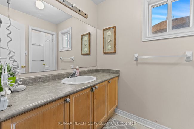 57 Lafayette Blvd, House other with 5 bedrooms, 3 bathrooms and 2 parking in Whitby ON | Image 31