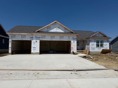 2807 Autumn Woods Dr, Cedar Falls, IA, 50613-2397 | Card Image