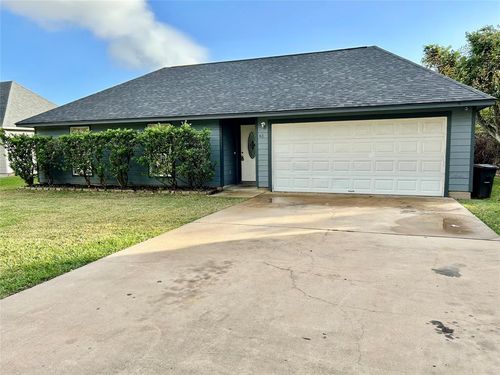 61 S Blunck Road, Lake Jackson, TX, 77566 | Card Image