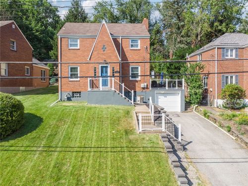 2415 Collins Rd, Pittsburgh, PA, 15235-4906 | Card Image