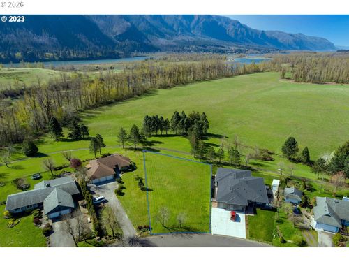 319 Hamilton St, North Bonneville, WA, 98639-4627 | Card Image