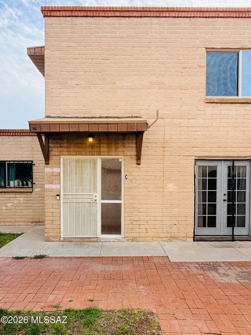 c-1949 N Camino Serna, Tucson, AZ, 85715-4142 | Card Image