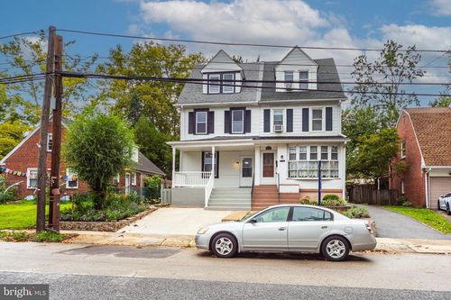 53 E Essex Ave, LANSDOWNE, PA, 19050-1435 | Card Image