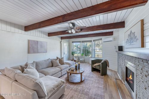 3955 Peach Dr, Jacksonville, FL, 32246-6493 | Card Image