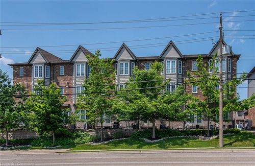22b-975 Strasburg Rd, Kitchener, ON, N2E0A8 | Card Image