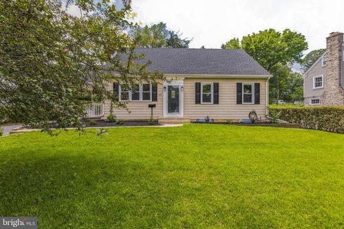 424 N Rolling Rd, SPRINGFIELD, PA, 19064-1429 | Card Image