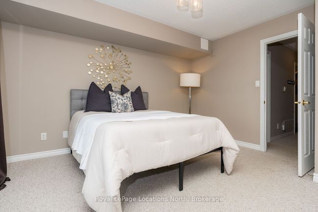59 Cranberry Surf, Condo with 3 bedrooms, 2 bathrooms and 1 parking in Collingwood ON | Image 25