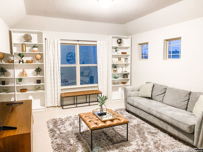 7927 Anza Run, House other with 4 bedrooms, 3 bathrooms and null parking in Boerne TX | Image 14