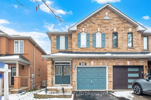 1852 Creek Way, Burlington, ON, L7L6P9 | Card Image