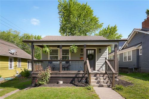 508 W 77th St, Kansas City, MO, 64114-1718 | Card Image