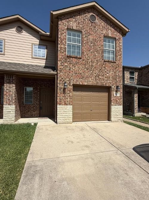 a-320 Woodgrove Dr, Little Elm, TX, 75068-5559 | Card Image