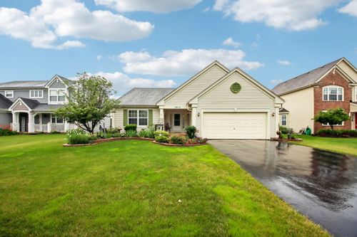 3415 Mustang Rd, Joliet, IL, 60435-8746 | Card Image