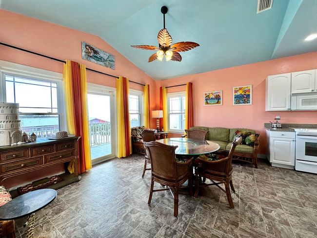 841 2nd St, House other with 3 bedrooms, 2 bathrooms and null parking in CEDAR KEY FL | Image 5