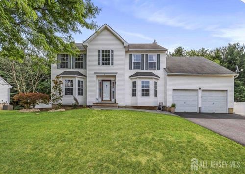 71 Lark Dr, South River, NJ, 08882-2605 | Card Image