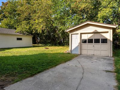 1112 S 17th Street, House other with 3 bedrooms, 1 bathrooms and null parking in MANITOWOC WI | Image 3