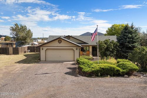 7324 Patriot Dr, Flagstaff, AZ, 86004-9596 | Card Image