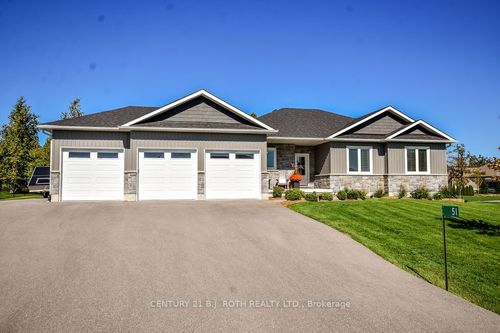 51 Cheslock Cres, Warminster, ON, L3V8N8 | Card Image