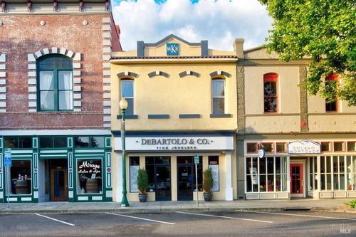 528 Main St, Vacaville, CA, 95688-3912 | Card Image