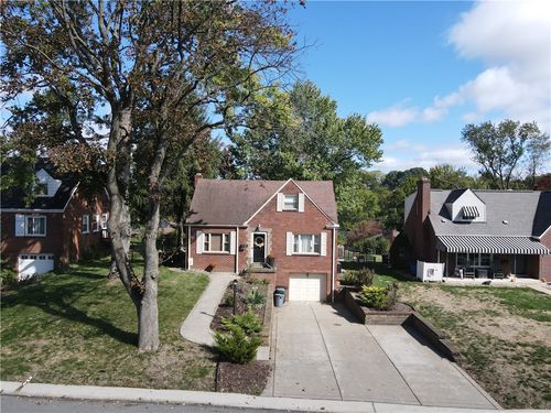 633 Moreland Dr, Pittsburgh, PA, 15243-1715 | Card Image