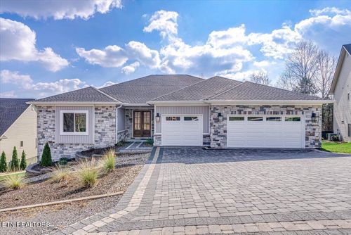 154 Saloli Way, Loudon, TN, 37774-2729 | Card Image