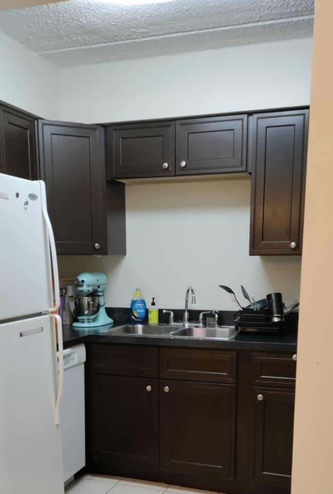 APT-1C - 100 W Park Circle Dr, Condo with 1 bedrooms, 1 bathrooms and 1 parking in Wheaton IL | Image 8