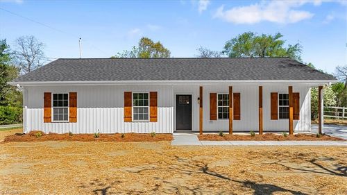 1746 Burton Rd, Thomasville, NC, 27360-8665 | Card Image