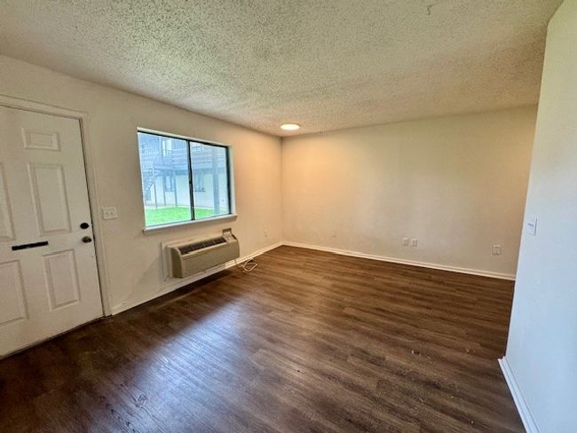APT-20 - 1701 S West End St, Condo with 1 bedrooms, 1 bathrooms and null parking in Springdale AR | Image 5