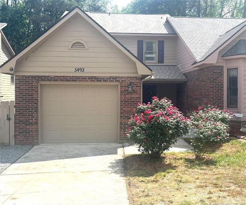 5493 Robmont Dr, Fayetteville, NC, 28306-2674 | Card Image